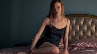 24. Неоновый демон (2016)