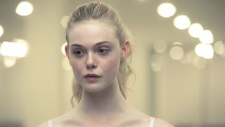 29. Неоновый демон (2016)