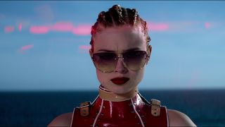 36. Неоновый демон (2016)