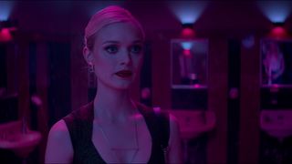 38. Неоновый демон (2016)