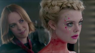 58. Неоновый демон (2016)