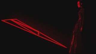 8. Неоновый демон (2016)