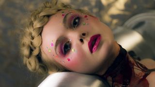 81. Неоновый демон (2016)