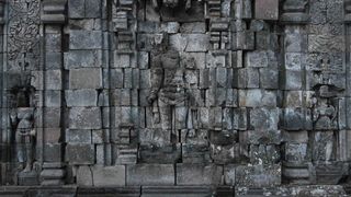 22. Философы: Урок выживания (2013)