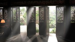 23. Философы: Урок выживания (2013)