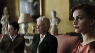 2. Скрюченный домишко (2017)