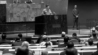 16. Че: Часть первая. Аргентинец (2008)