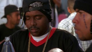 17. Не грози южному централу, попивая сок у себя в квартале (1996)