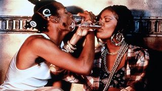 52. Не грози южному централу, попивая сок у себя в квартале (1996)