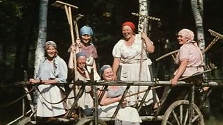 18. Жизнь и необычайные приключения солдата Ивана Чонкина (1993)