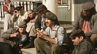 43. Жизнь и необычайные приключения солдата Ивана Чонкина (1993)