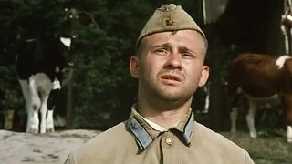 62. Жизнь и необычайные приключения солдата Ивана Чонкина (1993)