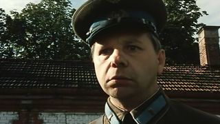 7. Жизнь и необычайные приключения солдата Ивана Чонкина (1993)