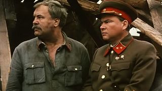 82. Жизнь и необычайные приключения солдата Ивана Чонкина (1993)