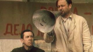 85. Жизнь и необычайные приключения солдата Ивана Чонкина (1993)