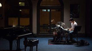 27. Одержимость (2013)