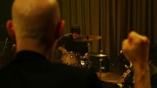 30. Одержимость (2013)