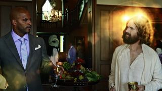 42. Американские боги (2017)