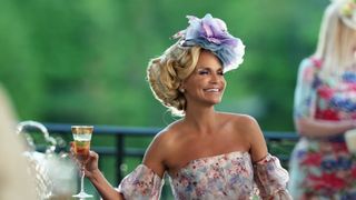 66. Американские боги (2017)