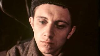 19. Дважды рожденный (1983)