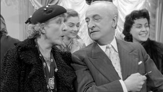 21. Дамский портной (1956)