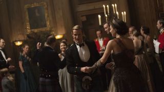 12. Корона (2016)