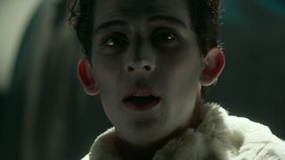 137. Корона (2016)