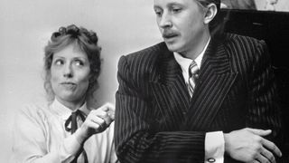 4. Военно-полевой роман (1983)