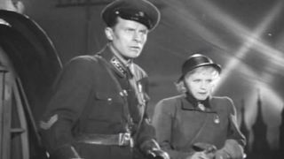 7. В шесть часов вечера после войны (1944)