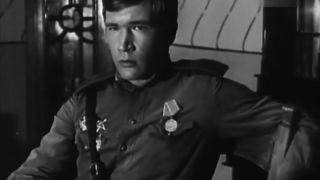 32. Был месяц май (1970)