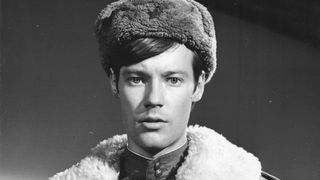 2. Аты-баты, шли солдаты... (1976)