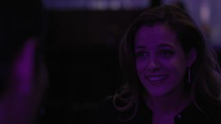 13. Девушка по вызову (2016)