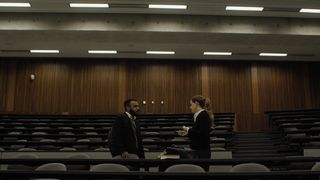 15. Девушка по вызову (2016)