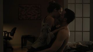 27. Девушка по вызову (2016)