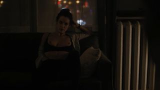 29. Девушка по вызову (2016)