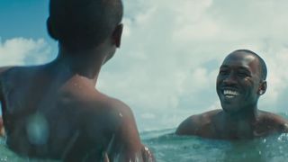 12. Лунный свет (2016)