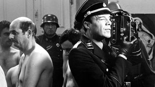 47. Ночной портье (1973)