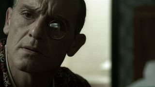 9. Ночной портье (1973)