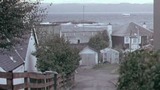 14. Рассекая волны (1996)