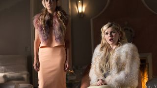 90. Королевы крика (2015 — 2016)