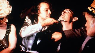 25. Синий бархат (1986)