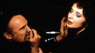 36. Синий бархат (1986)