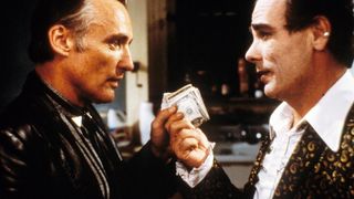 56. Синий бархат (1986)