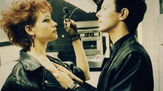 10. Голод (1983)