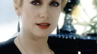 35. Голод (1983)