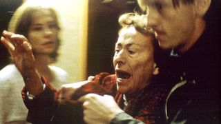 12. Пианистка (2001)