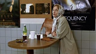 38. Пианистка (2001)