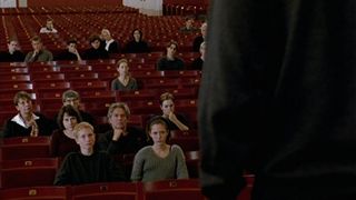 42. Пианистка (2001)