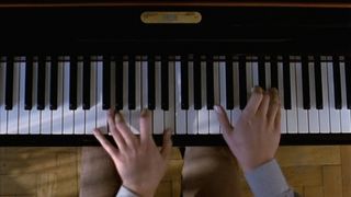 49. Пианистка (2001)