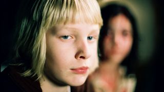 10. Впусти меня (2008)